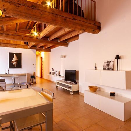 Casa Elisa Apartment Mantova Bagian luar foto