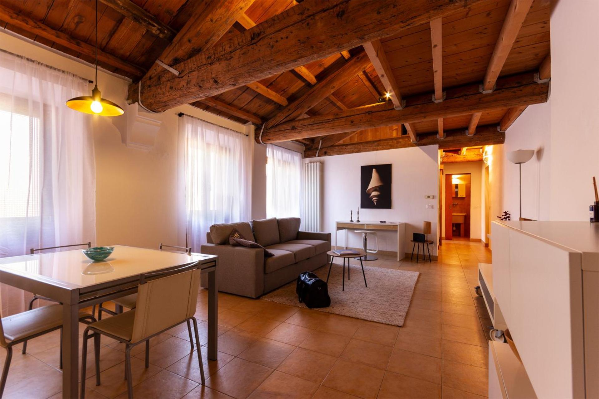 Casa Elisa Apartment Mantova Bagian luar foto