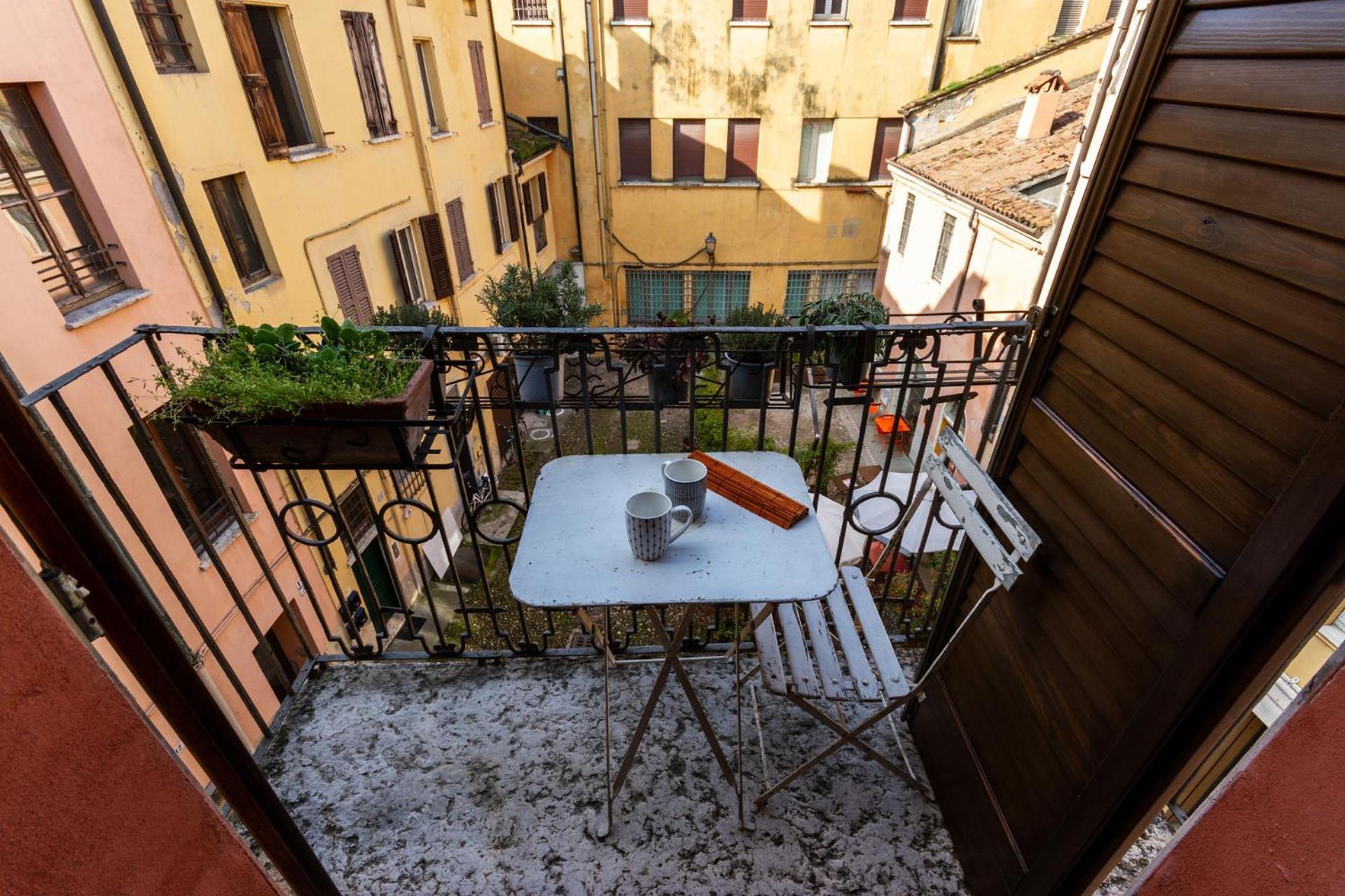 Casa Elisa Apartment Mantova Bagian luar foto