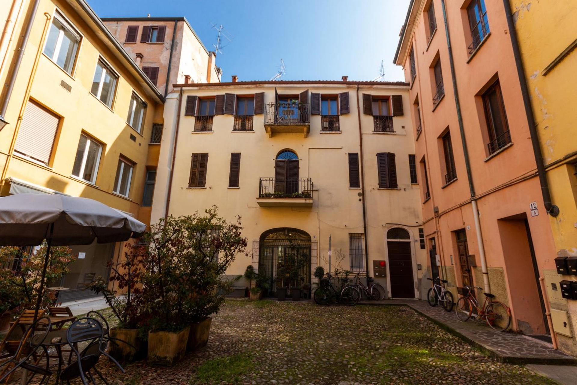 Casa Elisa Apartment Mantova Bagian luar foto